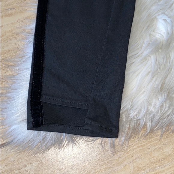 Parker Smith Twisted Tuxedo Cropped Step-Hem Jeans - Picture 8 of 13